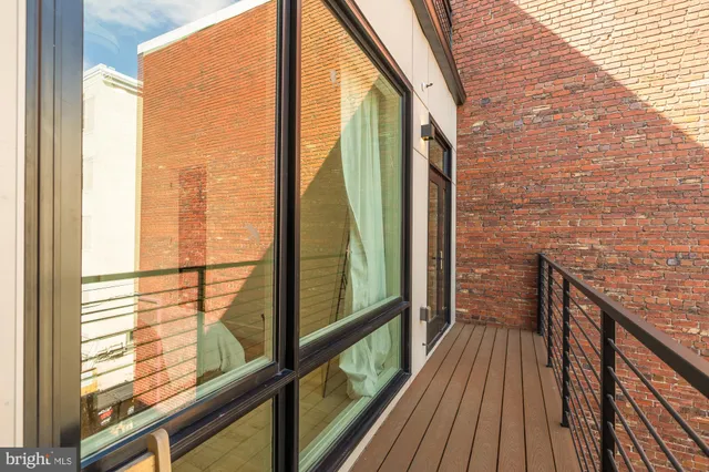 $1,229,000 | 1729 T Street Northwest, Unit 4, Washington, DC 20009