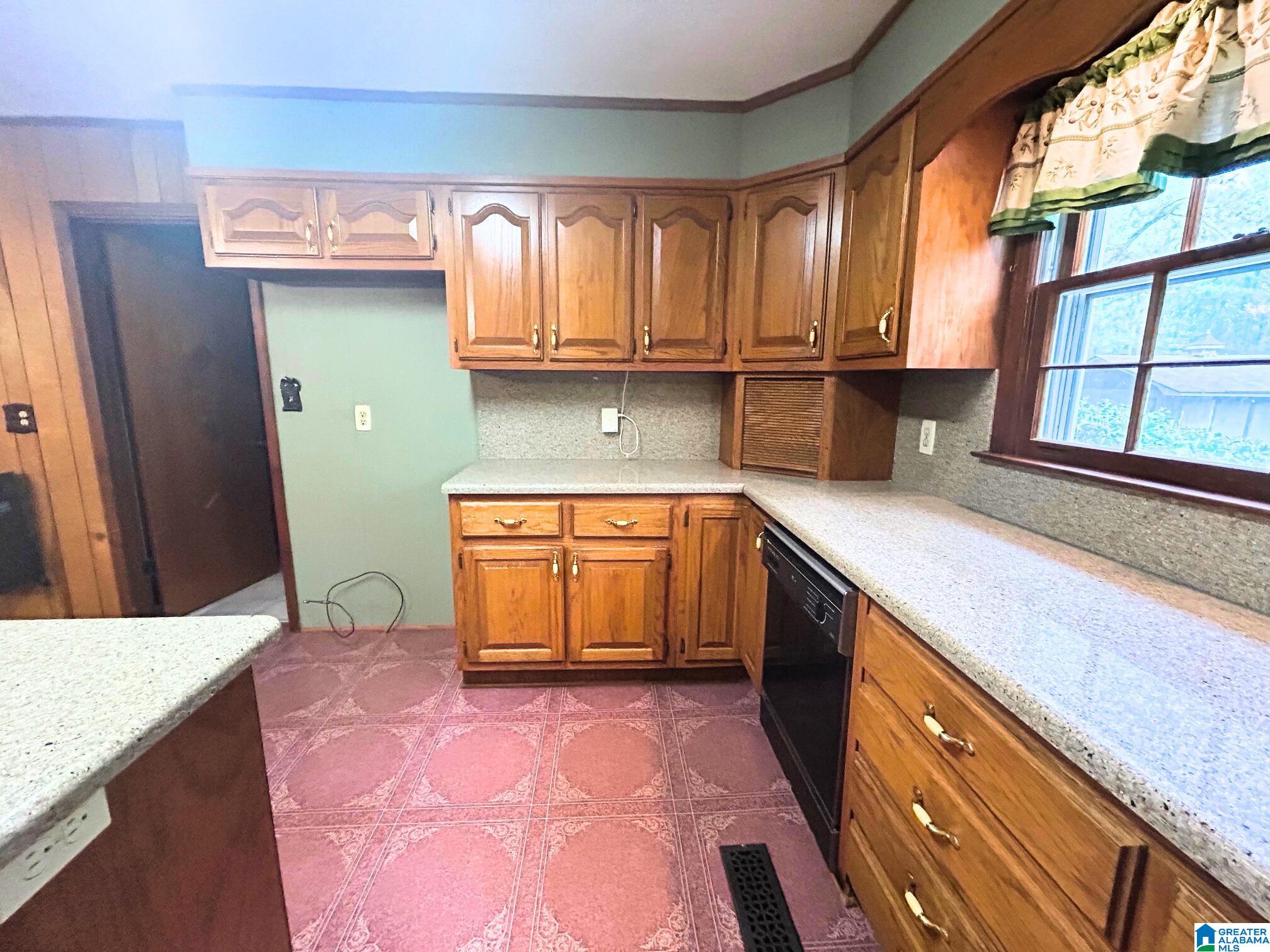 380 Cherokee Trail Ohatchee, AL 36271 - Photo 13 of 22