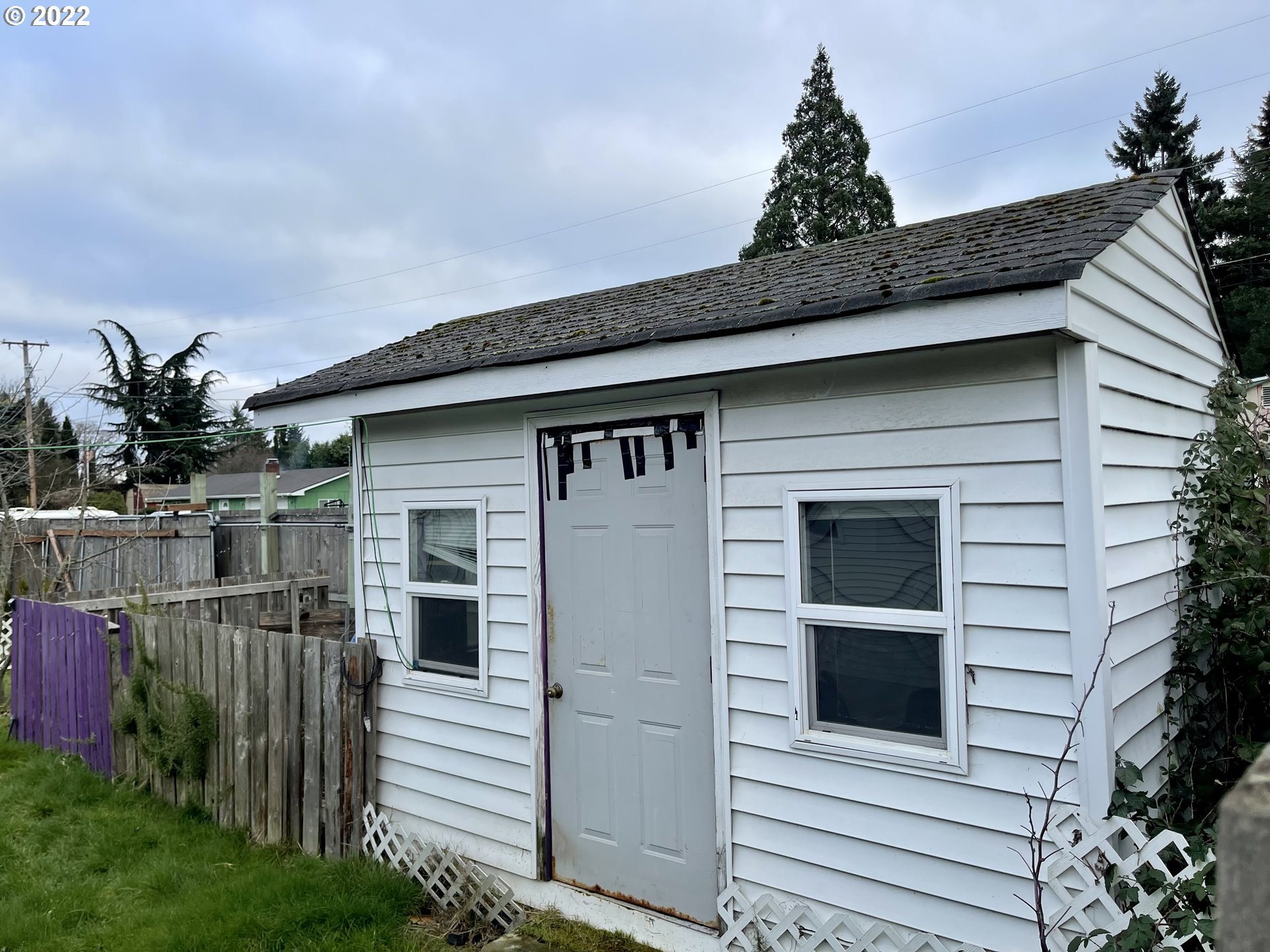 2107 Devos Street Eugene, OR 97402 - Photo 5 of 14 Gallery Image 5