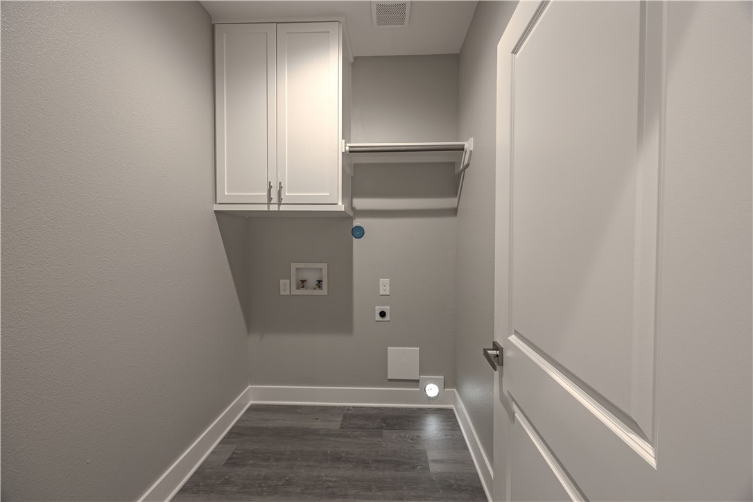 729 Ebenezer Lane Brenham, TX 77833 - Photo 24 of 25 a view of utility room