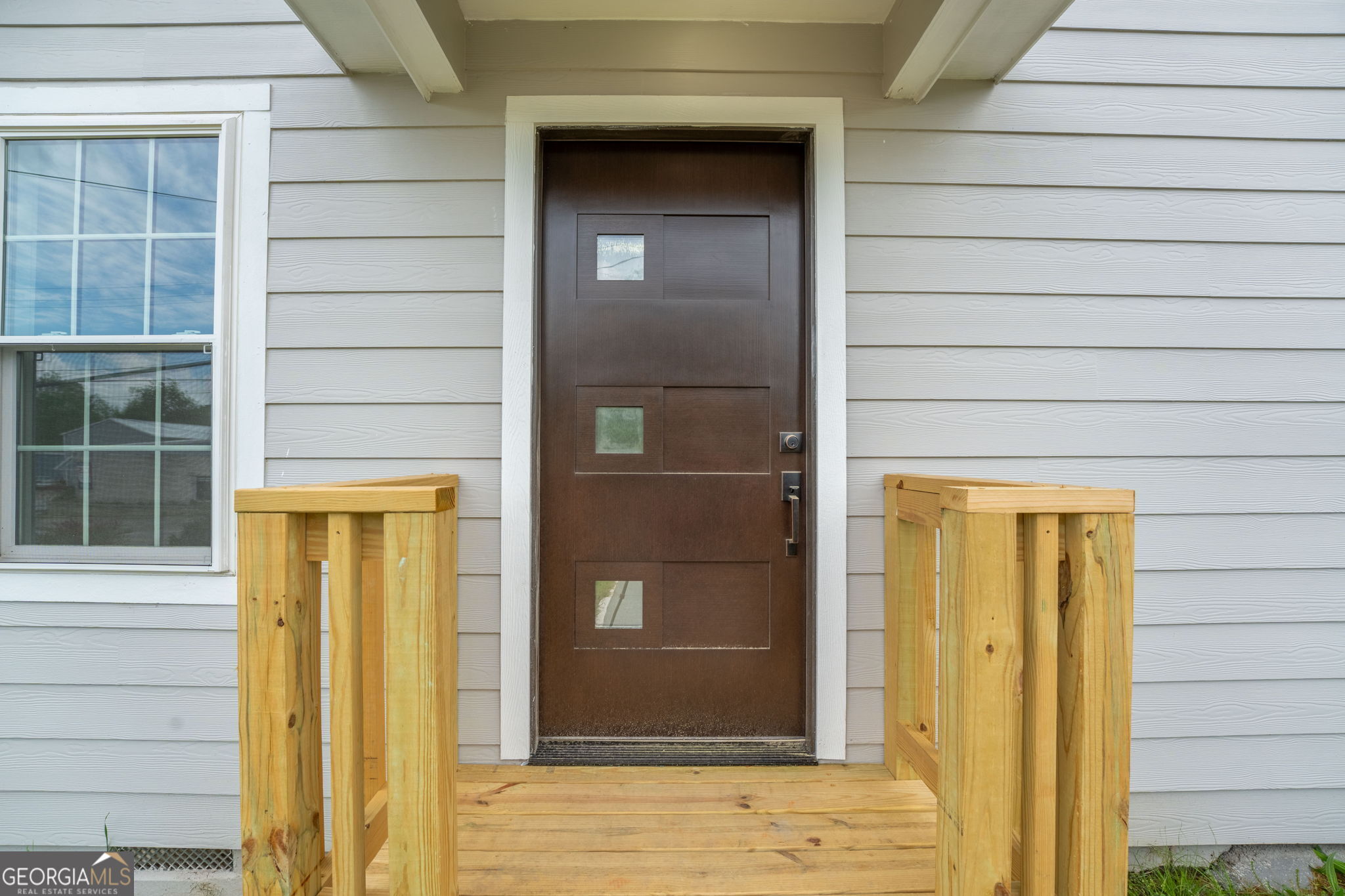 481 West Currahee Street Toccoa, GA 30577 - Photo 1 of 35