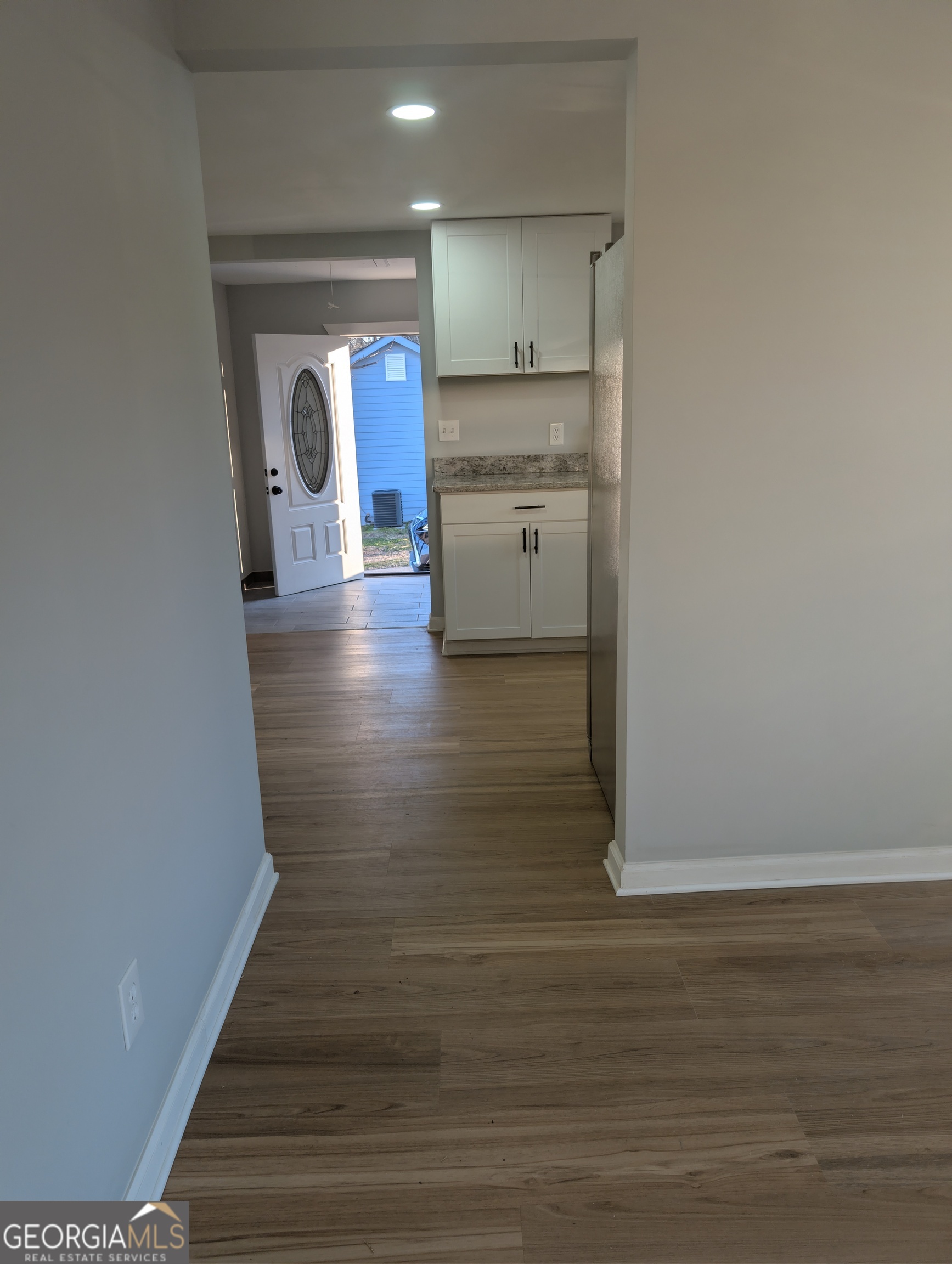 481 West Currahee Street Toccoa, GA 30577 - Photo 8 of 26