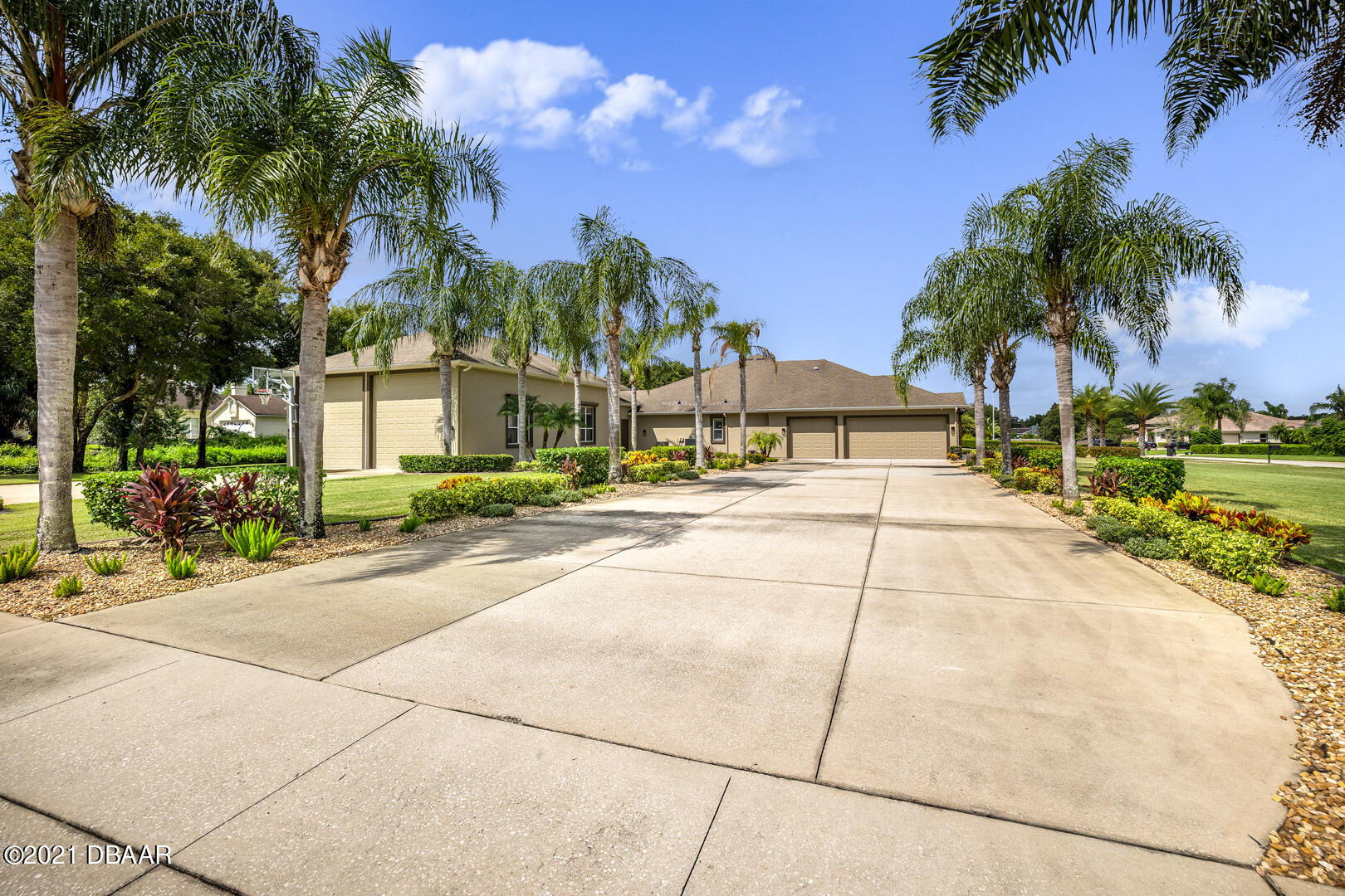 760 Barrows Dairy Road Port Orange, FL 32127 - Photo 69 of 78 Driveway to 3 Car Garage