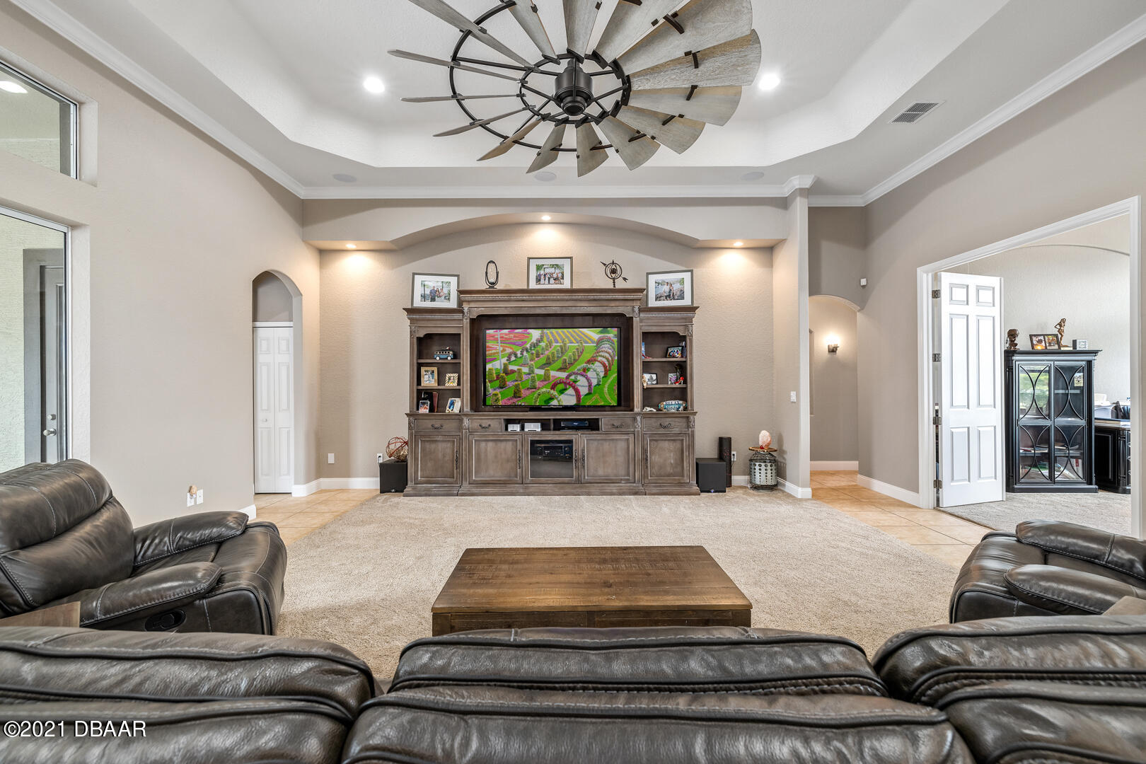 760 Barrows Dairy Road Port Orange, FL 32127 - Photo 9 of 78 Tray Ceiling