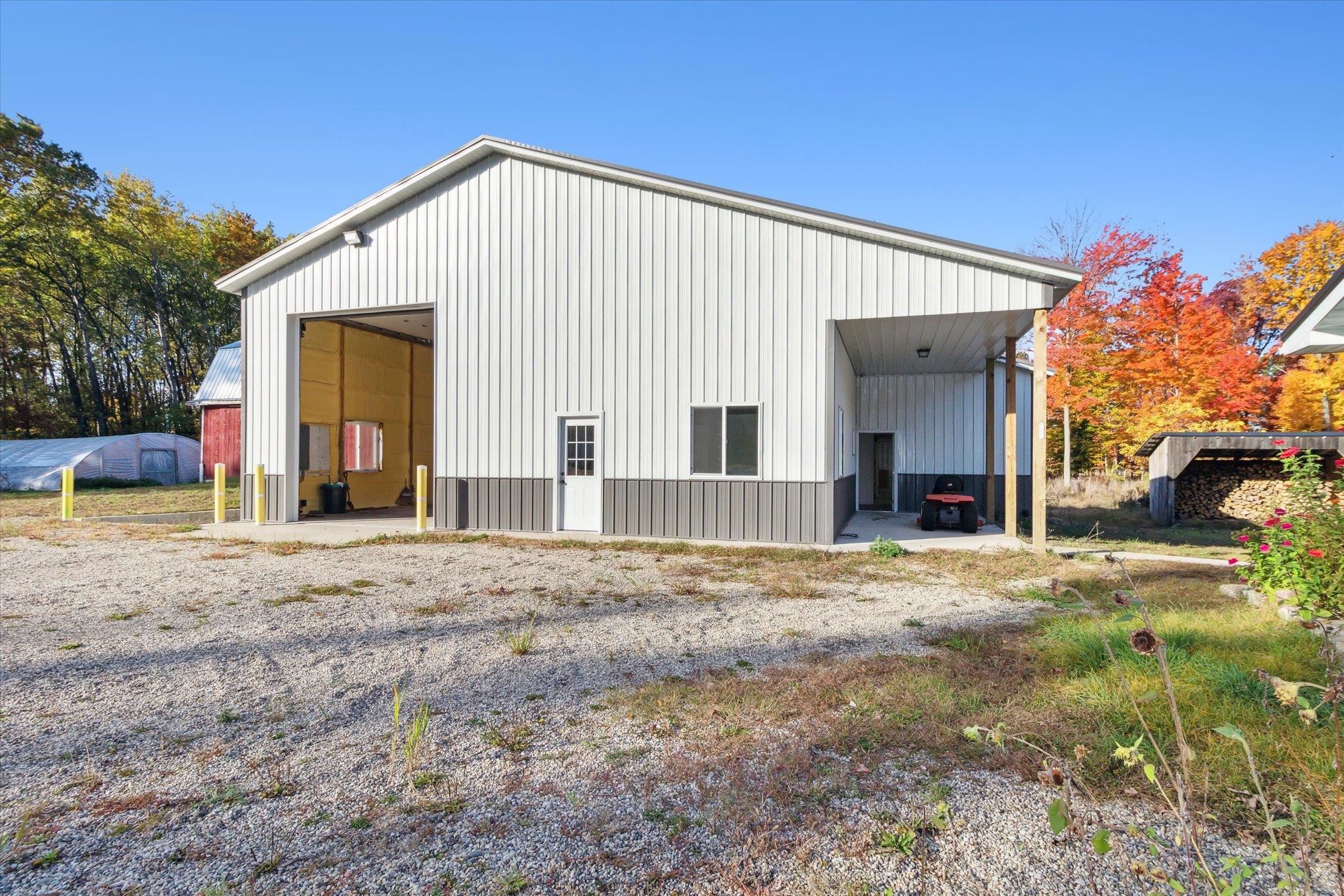 7201 North Deja Road Edmore, MI 48829 - Photo 37 of 60