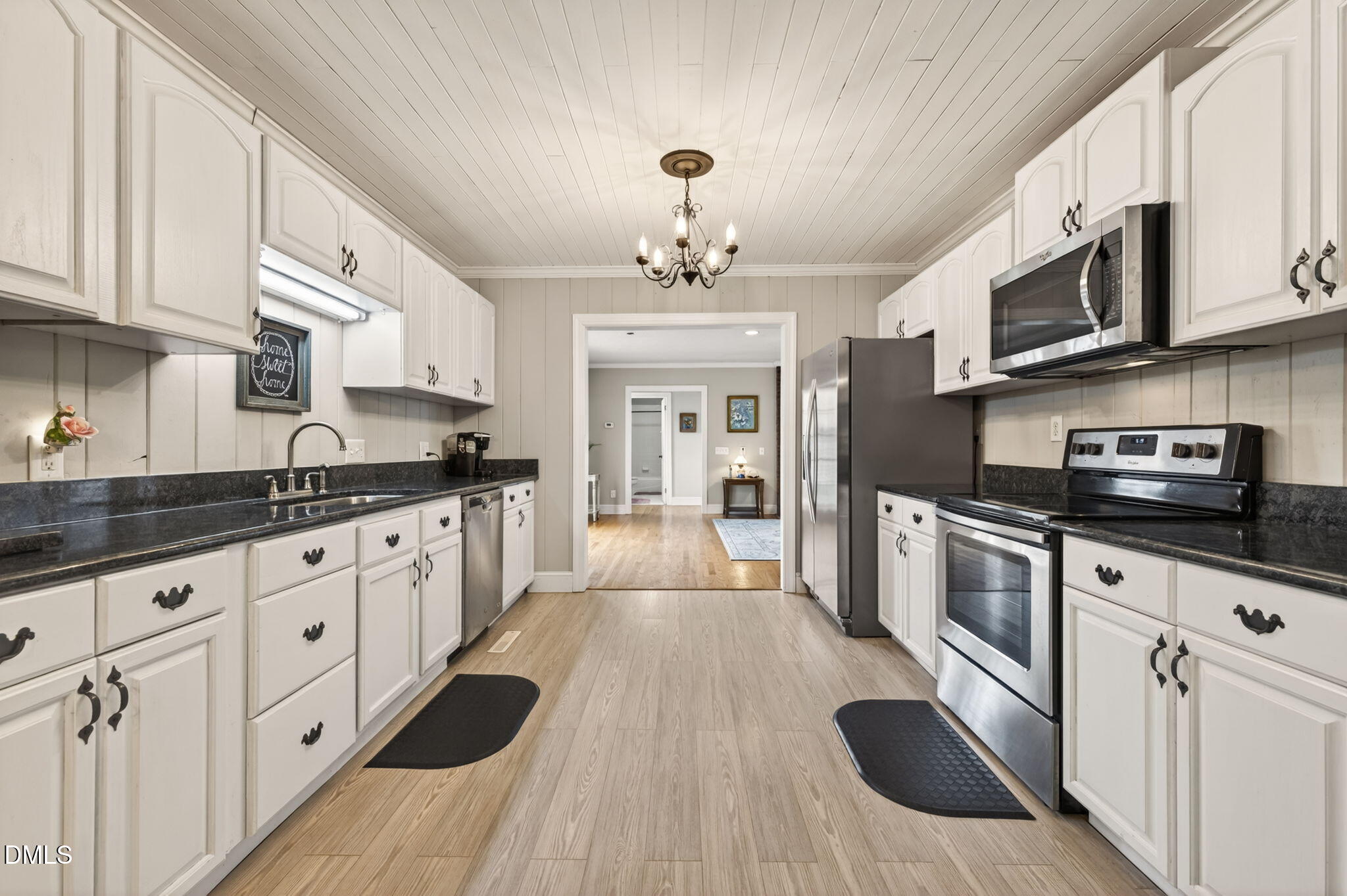 1490 Scott Road Kenly, NC 27542 - Photo 13 of 32