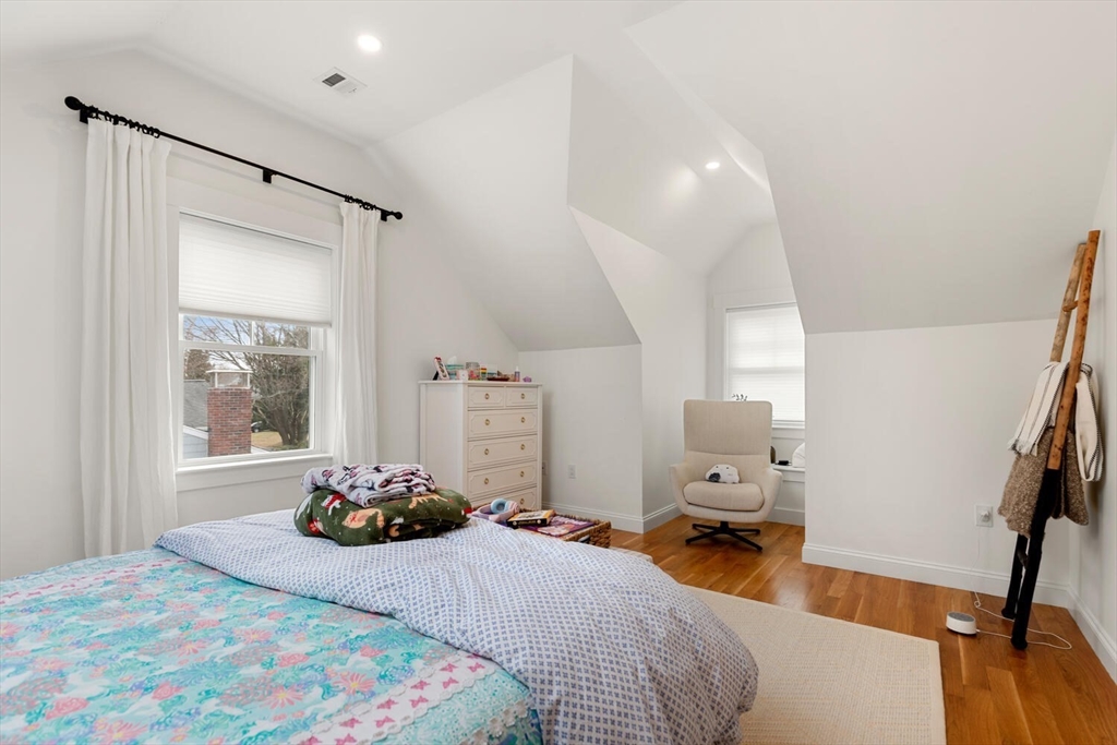 40 Foley Beach Road Hingham, MA 02043 - Photo 22 of 42