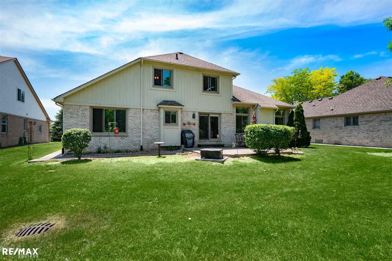 17735 Rocco Drive Macomb, MI 48044 - Photo 2 of 40