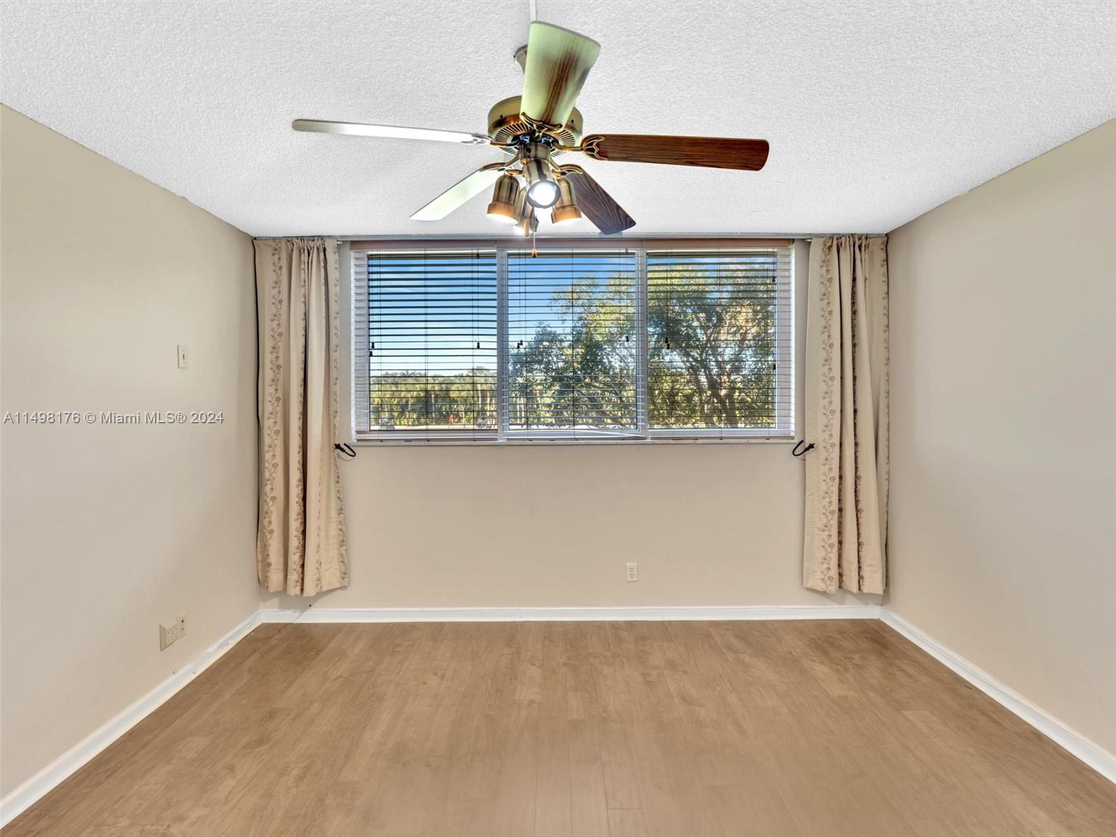 9411 North Hollybrook Lake Drive, Unit 209 Pembroke Pines, FL 33025 - Photo 24 of 36