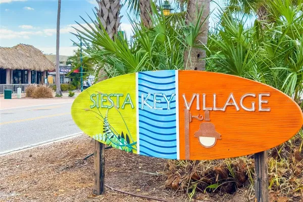 $1,000,000 | 5830 Midnight Pass Road, Unit T22, Sarasota, FL 34242