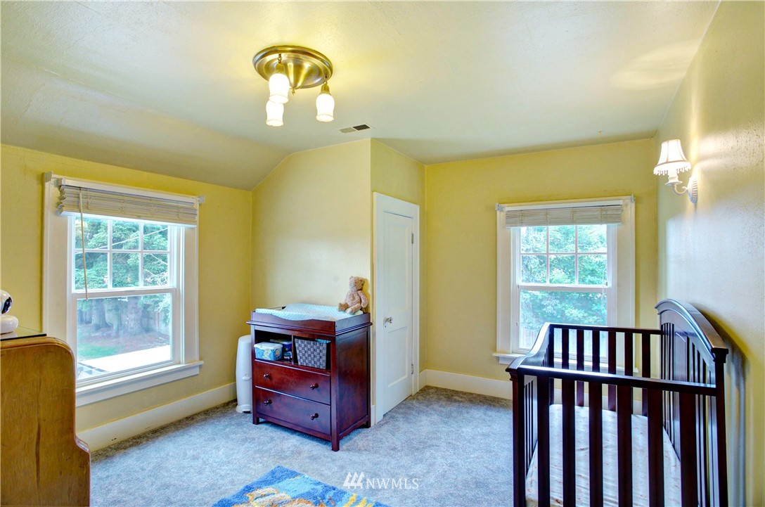 5220 Parker Road East Sumner, WA 98390 - Photo 17 of 24