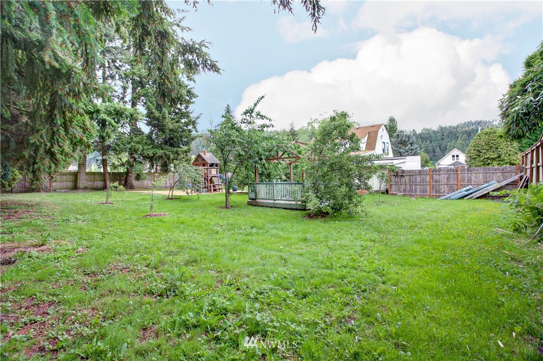 5220 Parker Road East Sumner, WA 98390 - Photo 23 of 24