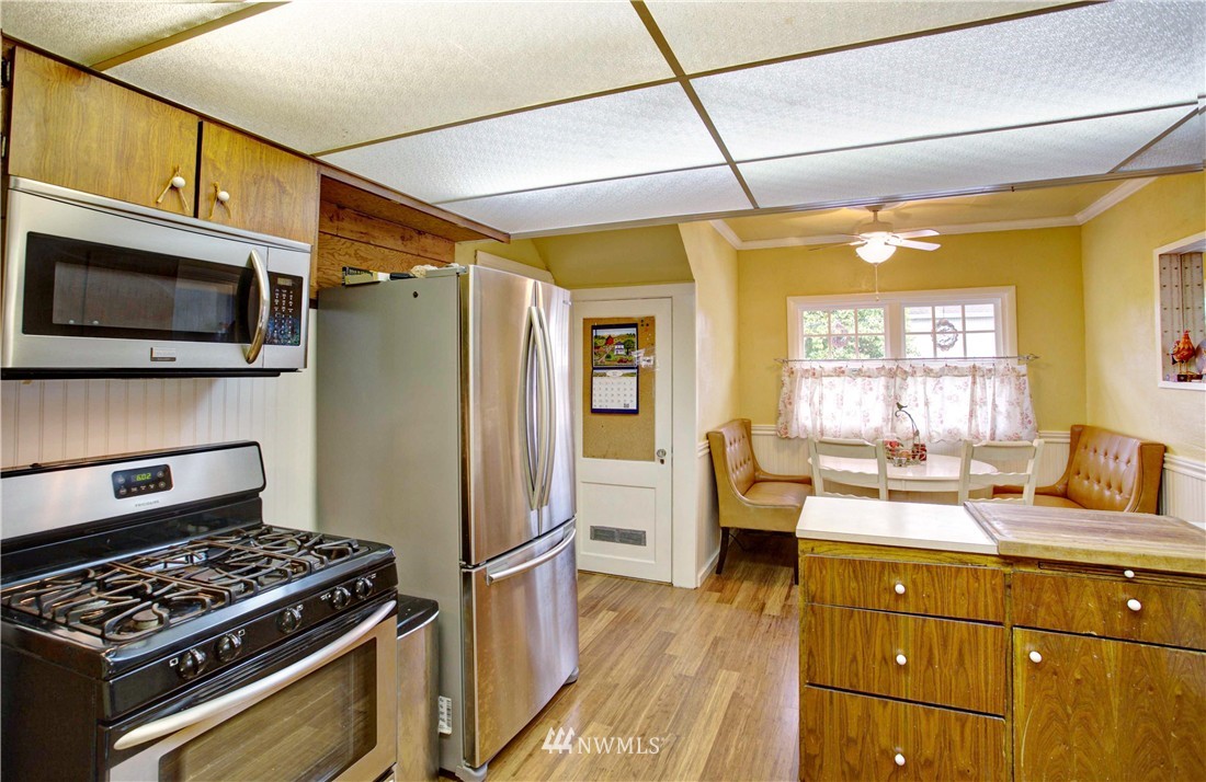 5220 Parker Road East Sumner, WA 98390 - Photo 10 of 24