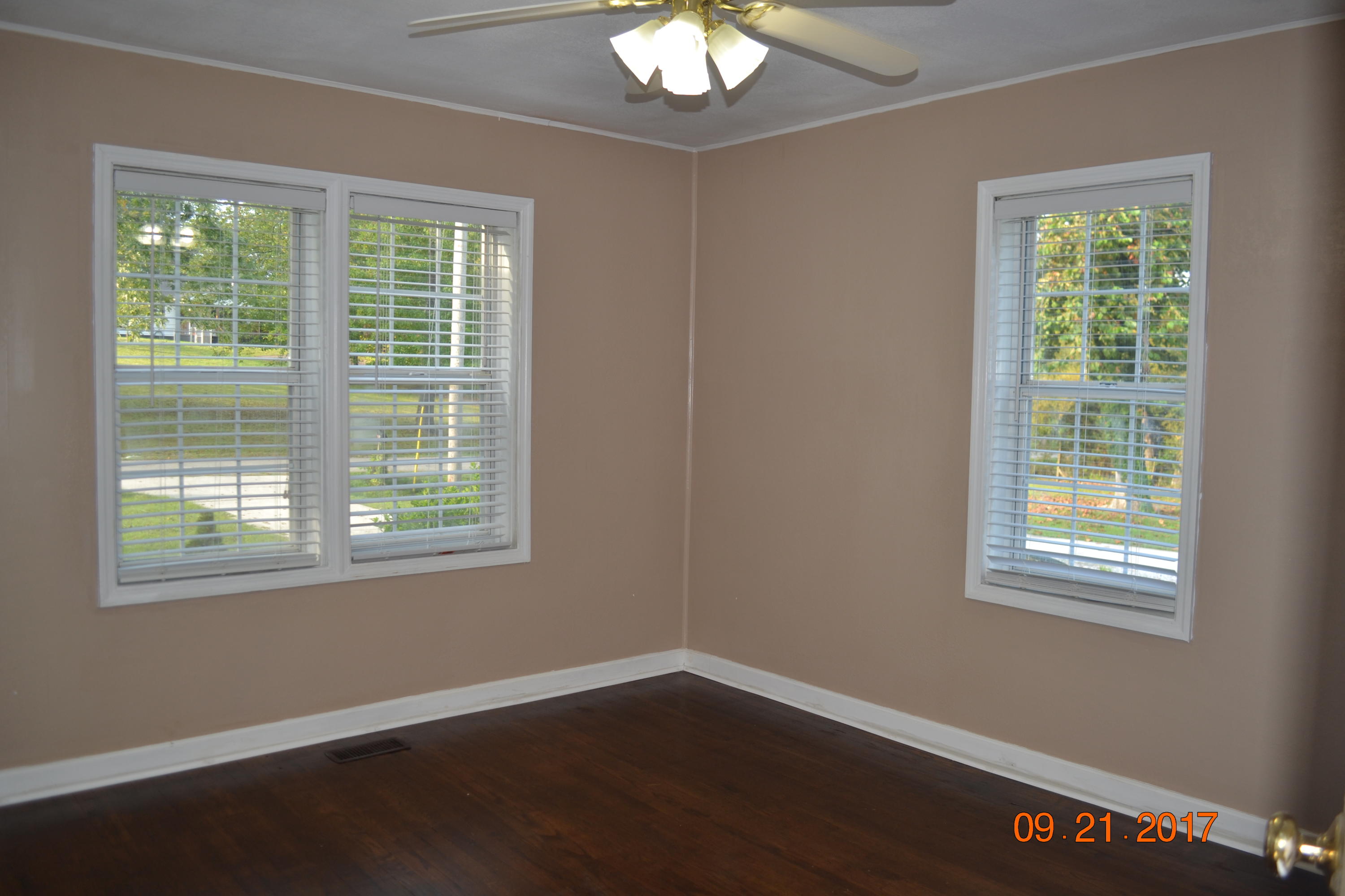 216 Haven Road Oliver Springs, TN 37840 - Photo 14 of 23 Bedroom 2