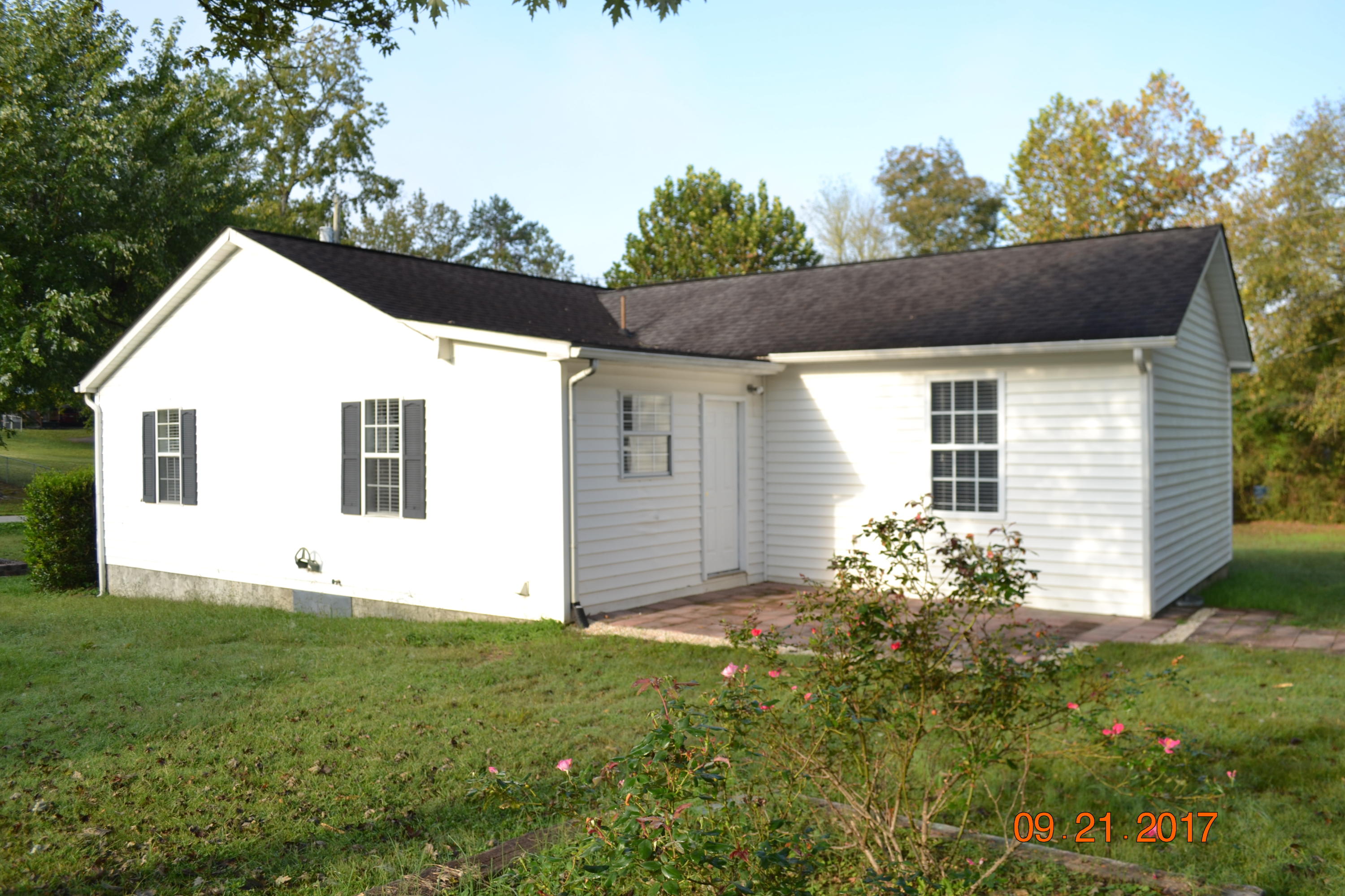 216 Haven Road Oliver Springs, TN 37840 - Photo 20 of 23 Back of home