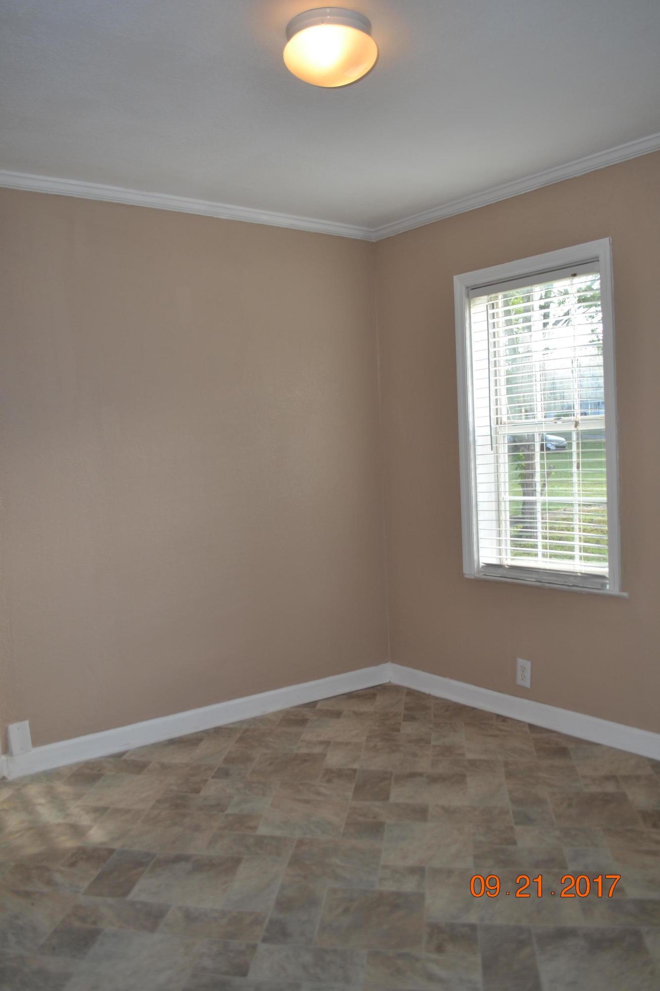 216 Haven Road Oliver Springs, TN 37840 - Photo 9 of 23 Dining area in kitchen