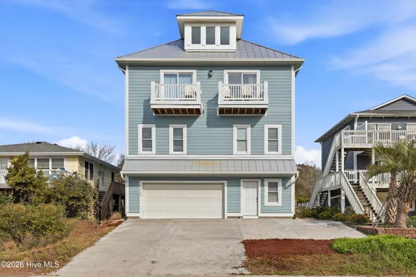 $2,000,000 | 1617 South Shore Drive, Surf City, NC 28445