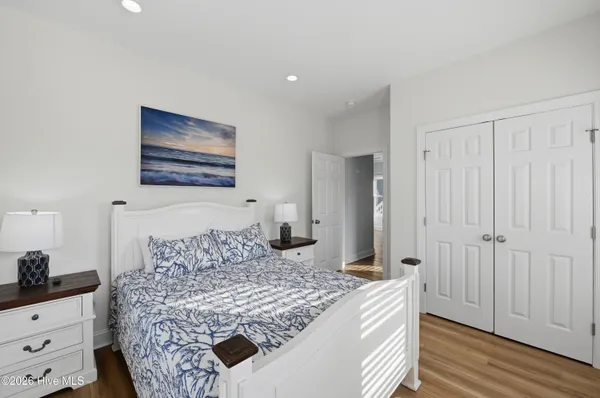 $2,000,000 | 1617 South Shore Drive, Surf City, NC 28445