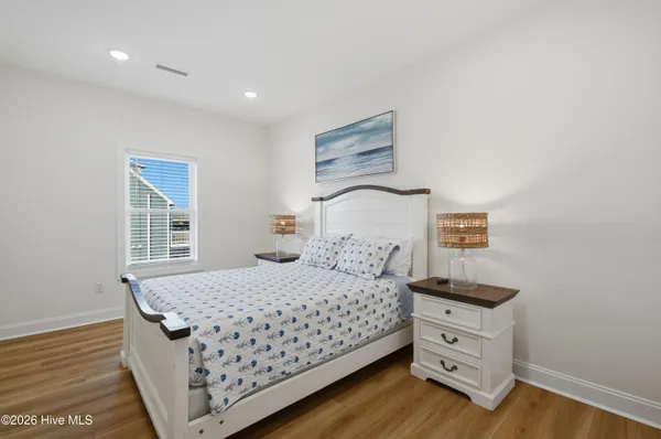 $2,000,000 | 1617 South Shore Drive, Surf City, NC 28445