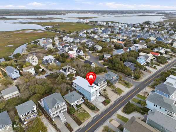 $2,000,000 | 1617 South Shore Drive, Surf City, NC 28445