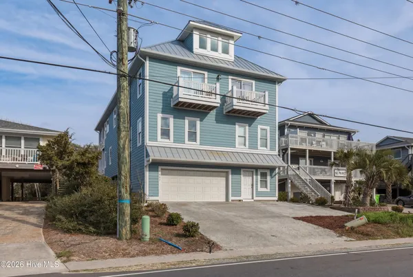 $2,000,000 | 1617 South Shore Drive, Surf City, NC 28445
