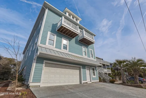 $2,000,000 | 1617 South Shore Drive, Surf City, NC 28445