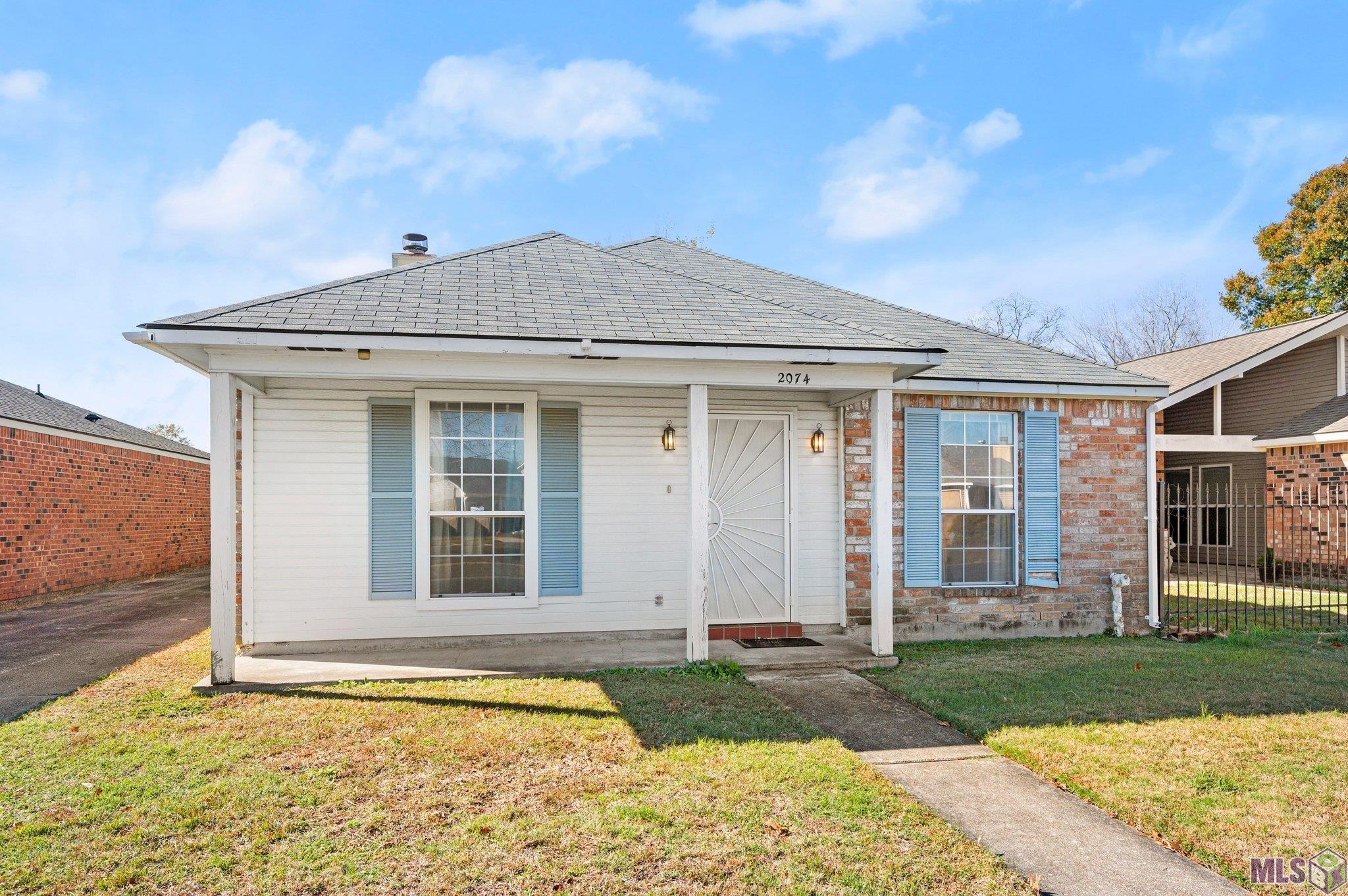 2074 Spring Ridge Avenue Baton Rouge, LA 70816 - Photo 1 of 17