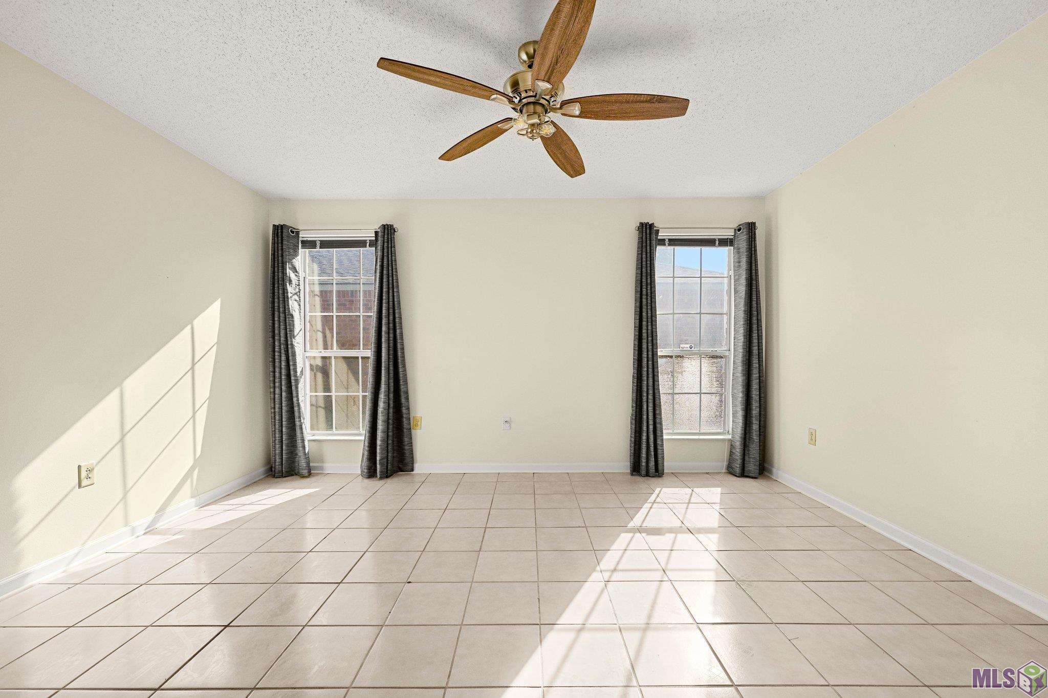 2074 Spring Ridge Avenue Baton Rouge, LA 70816 - Photo 11 of 17