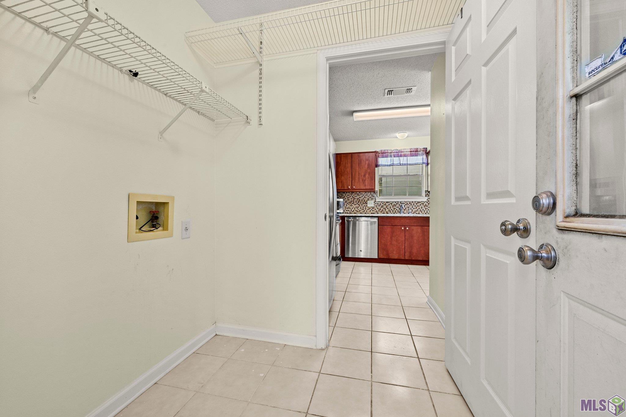 2074 Spring Ridge Avenue Baton Rouge, LA 70816 - Photo 10 of 17