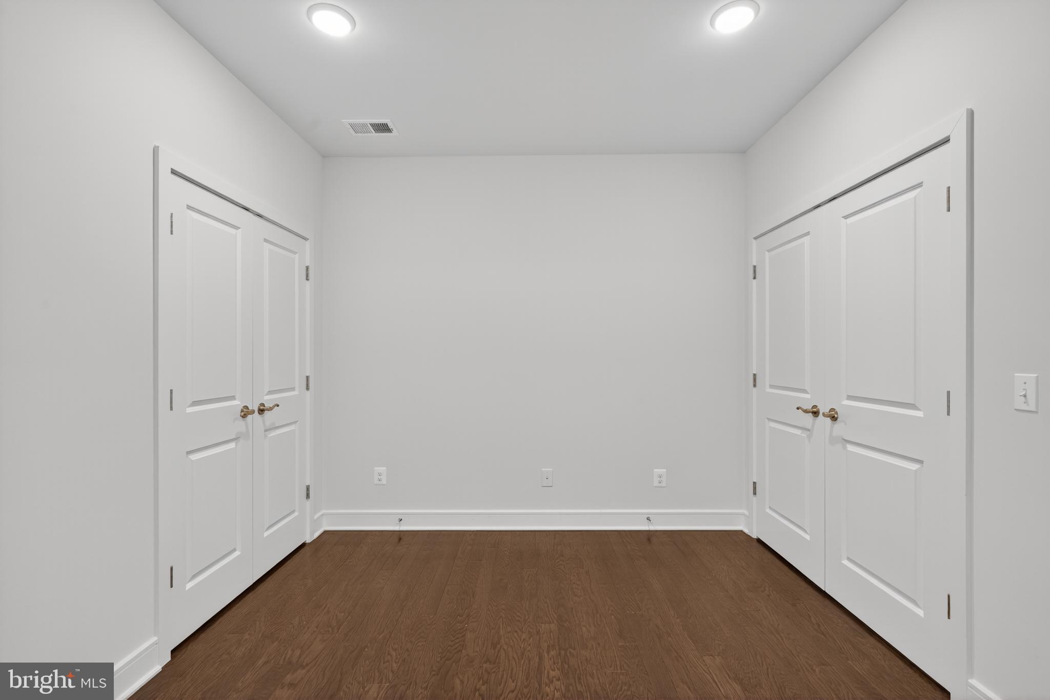 41956 Pickwick Mill Terrace Aldie, VA 20105 - Photo 18 of 47 Office