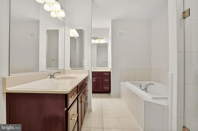 $595,000 | 41956 Pickwick Mill Terrace, Aldie, VA 20105