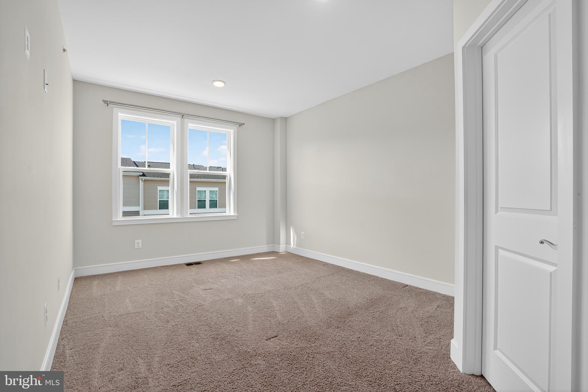 41956 Pickwick Mill Terrace Aldie, VA 20105 - Photo 30 of 47 Bedroom #3