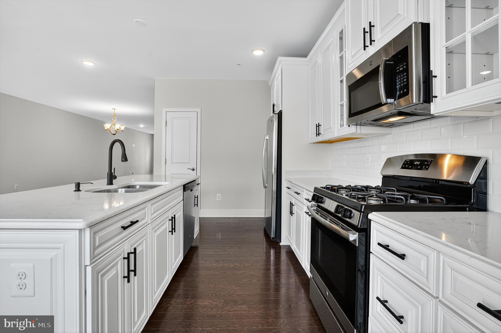 41956 Pickwick Mill Terrace Aldie, VA 20105 - Photo 5 of 47 Kitchen
