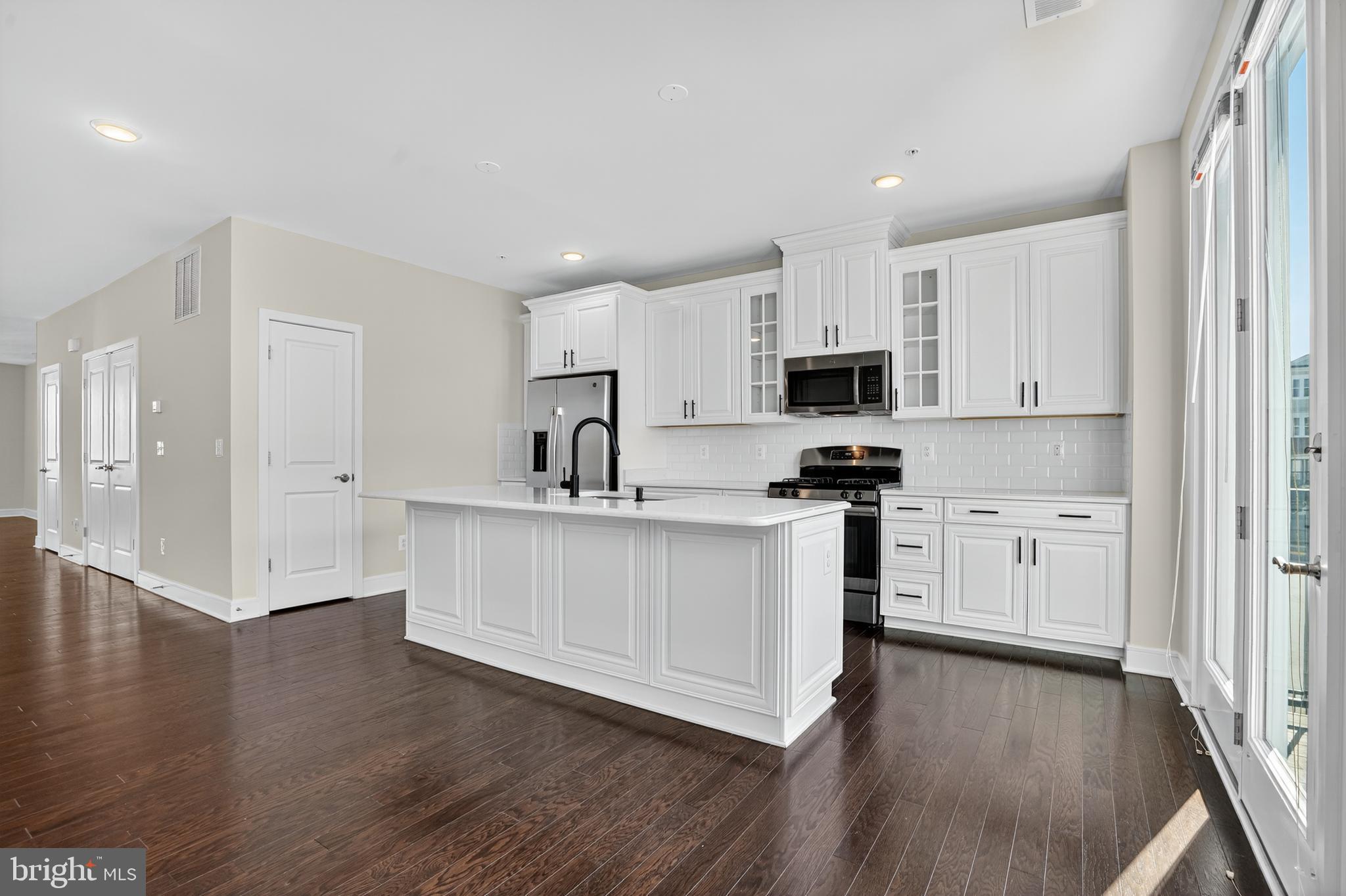 41956 Pickwick Mill Terrace Aldie, VA 20105 - Photo 6 of 47 Kitchen