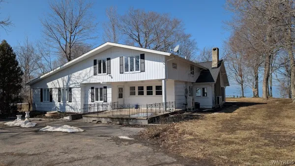 $629,900 | 1641 Lake Road, Porter, NY 14174