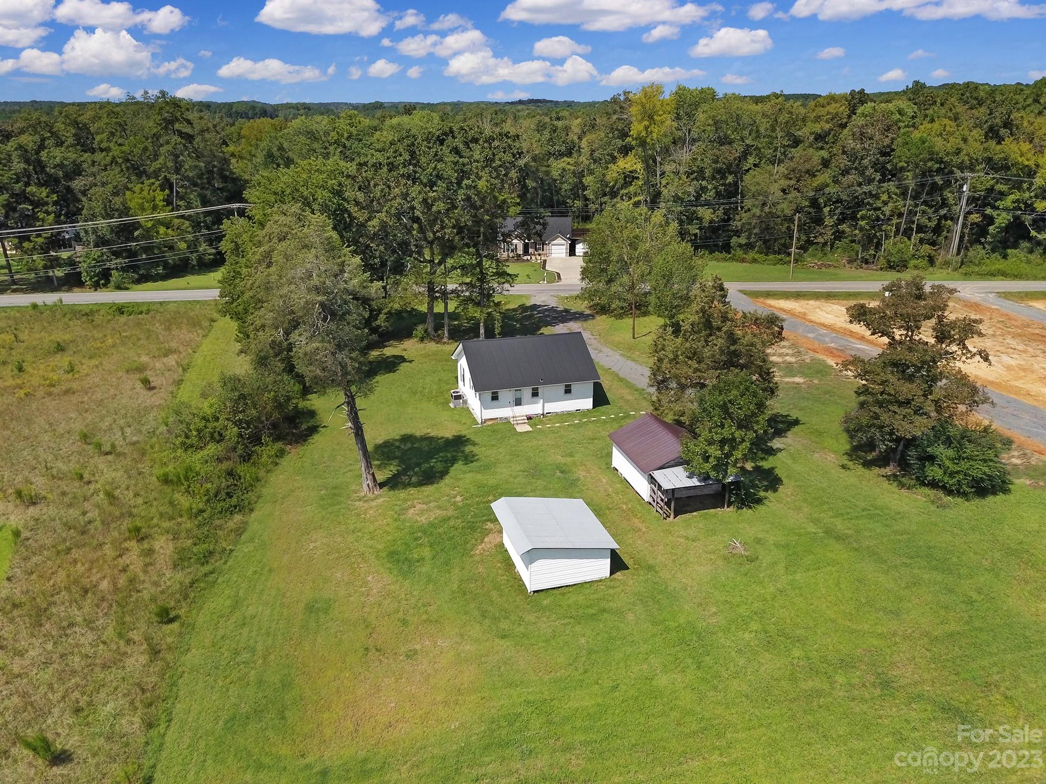 355 Walker Road Mount Pleasant, NC 28124 - Photo 28 of 33 a view of a city with ocean