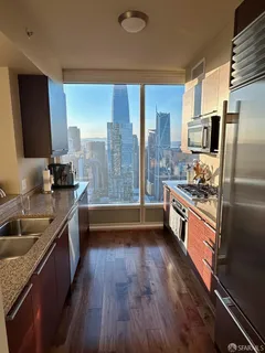 $8,995 | 425 1st Street, Unit 3706, San Francisco, CA 94105