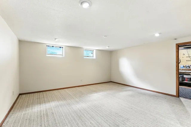 $495,000 | 502 Shadyside Circle, Hopkins, MN 55343