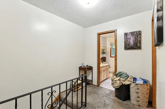 $495,000 | 502 Shadyside Circle, Hopkins, MN 55343