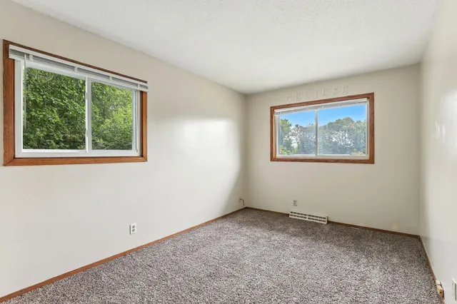 $495,000 | 502 Shadyside Circle, Hopkins, MN 55343