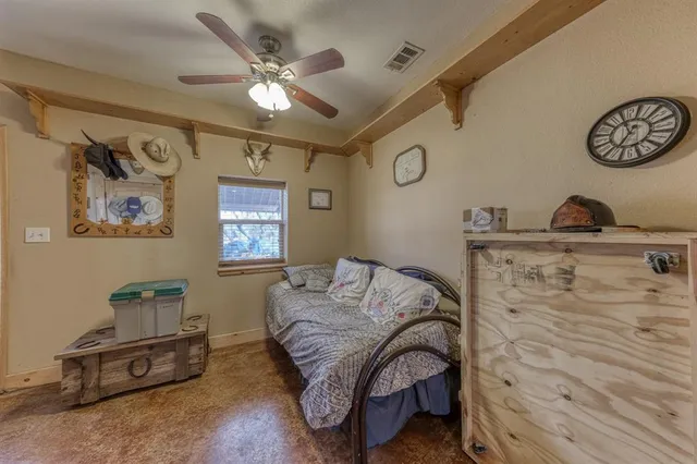 a view of a workspace with closet