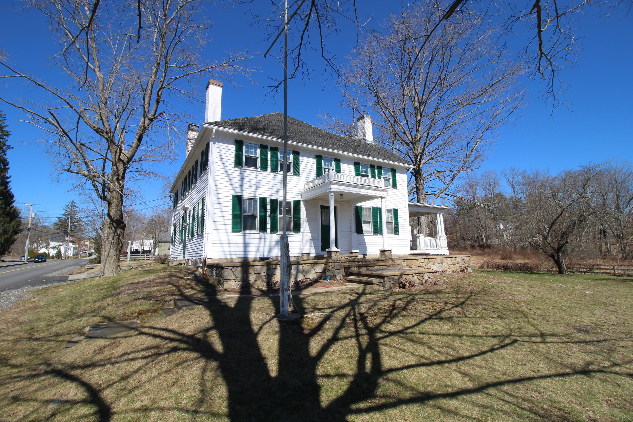70 Sullivan Street Berwick, ME 03901 - Photo 3 of 64 3. 70 Sullivan St Berwick