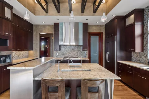 $1,695,000 | 14262 Trace Ridge Road, Minnetonka, MN 55391