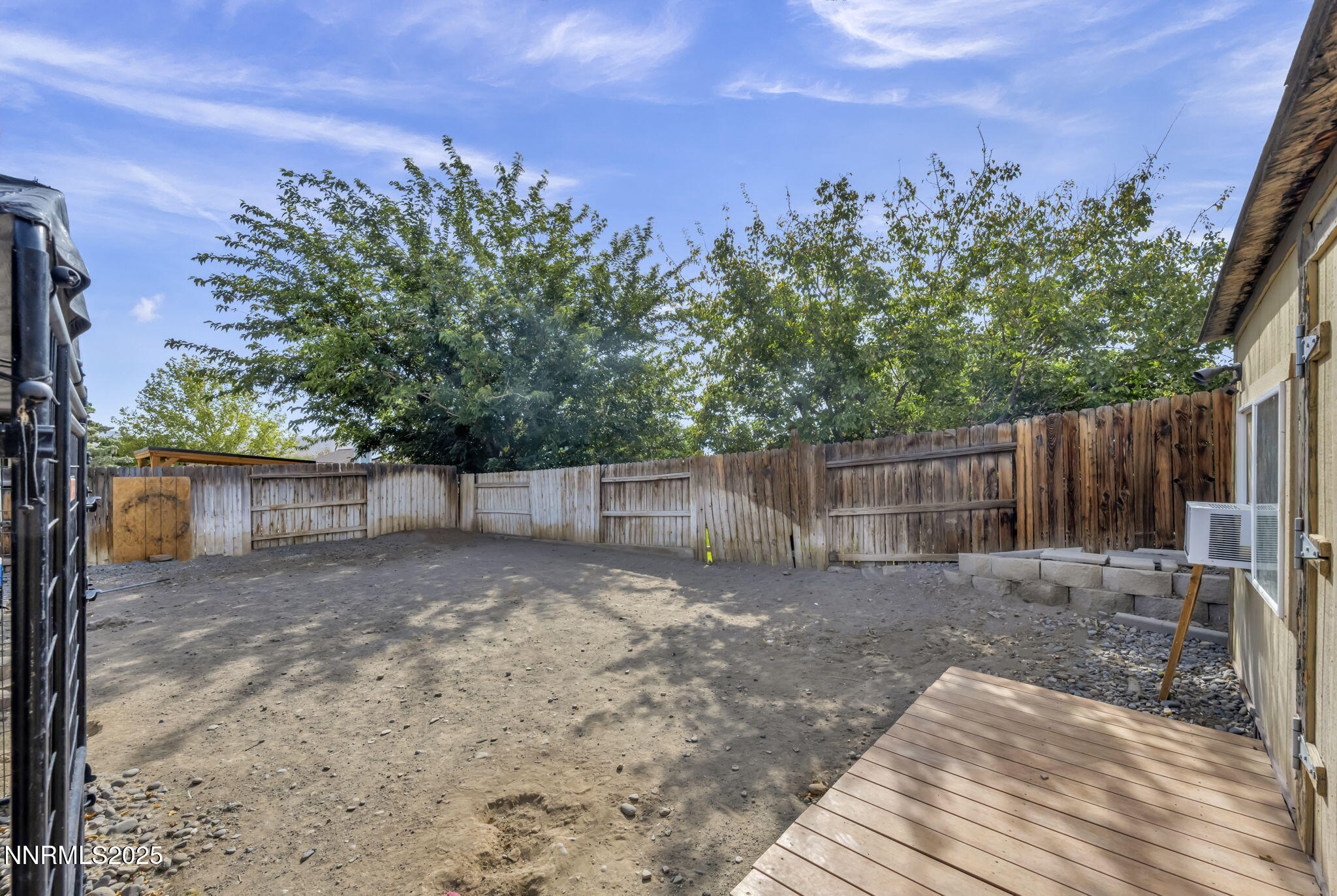 572 Spur Way Fernley, NV 89408 - Photo 43 of 48 a backyard of a house