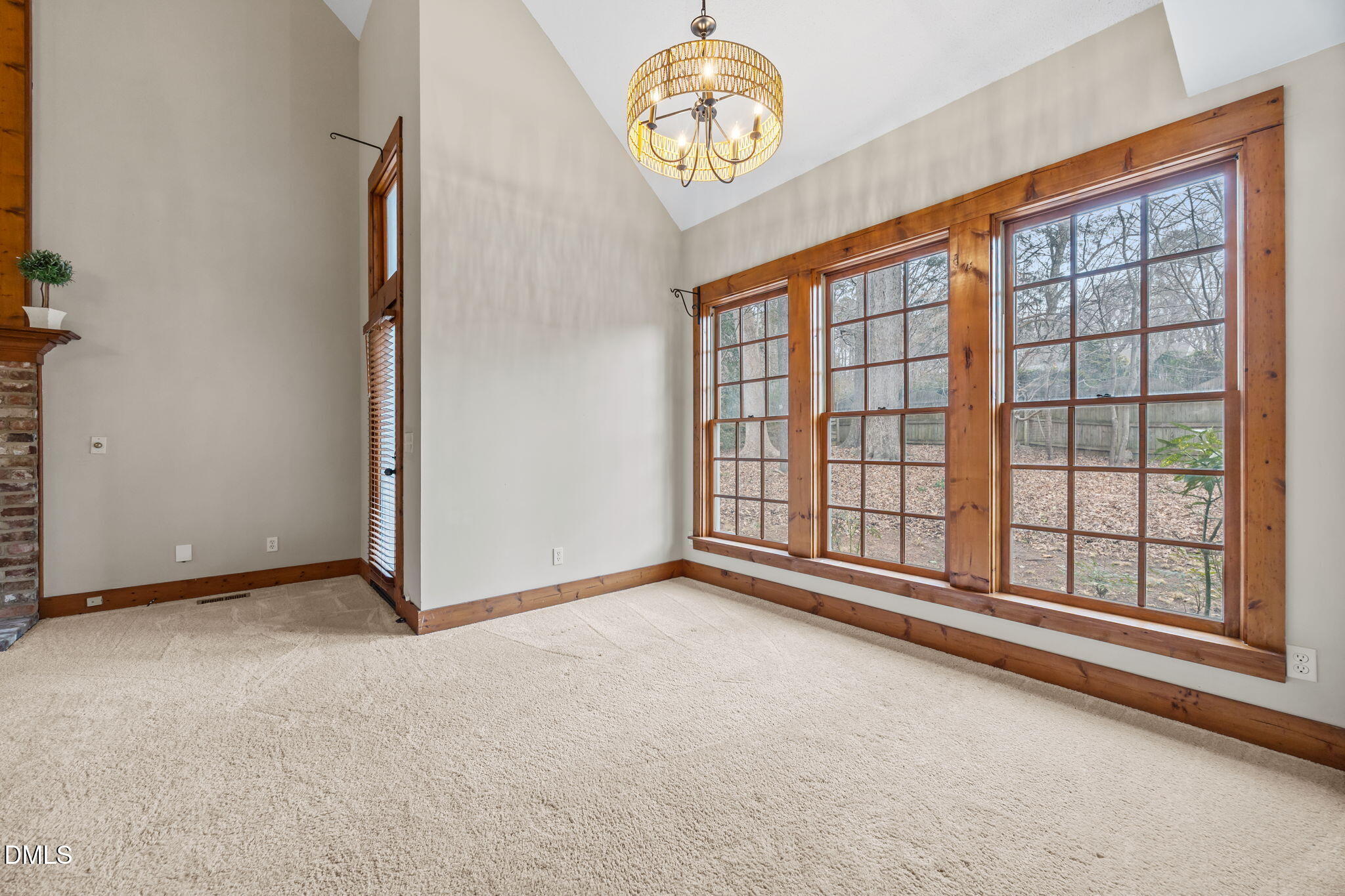 9712 Old Creedmoor Road Raleigh, NC 27613 - Photo 11 of 30 13-web-or-mls-IMG_6099