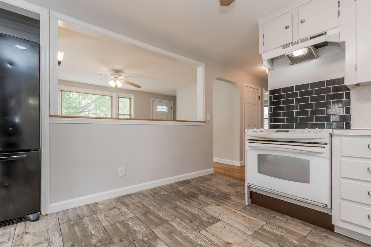 25 Pine View Road Westbrook, ME 04092 - Photo 9 of 45 20220616KH-71011