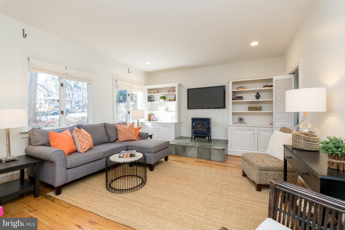 505 Hawthorn Road Baltimore, MD 21210 - Photo 14 of 46