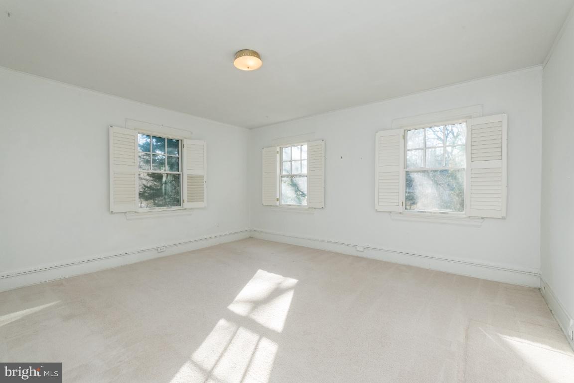 505 Hawthorn Road Baltimore, MD 21210 - Photo 24 of 46