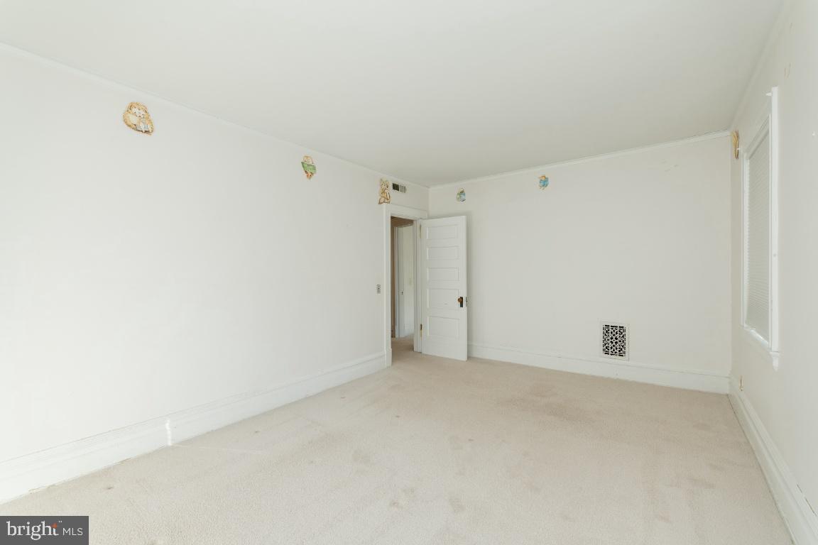 505 Hawthorn Road Baltimore, MD 21210 - Photo 26 of 46