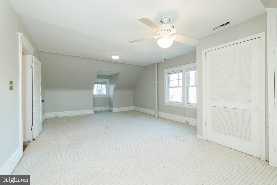 505 Hawthorn Road Baltimore, MD 21210 - Photo 33 of 46